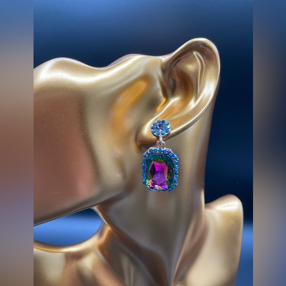 Rectangle Rhinestone Stone Earrings - Picture 4 of 5